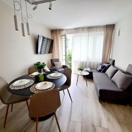 Gizyckie Lato Διαμέρισμα *